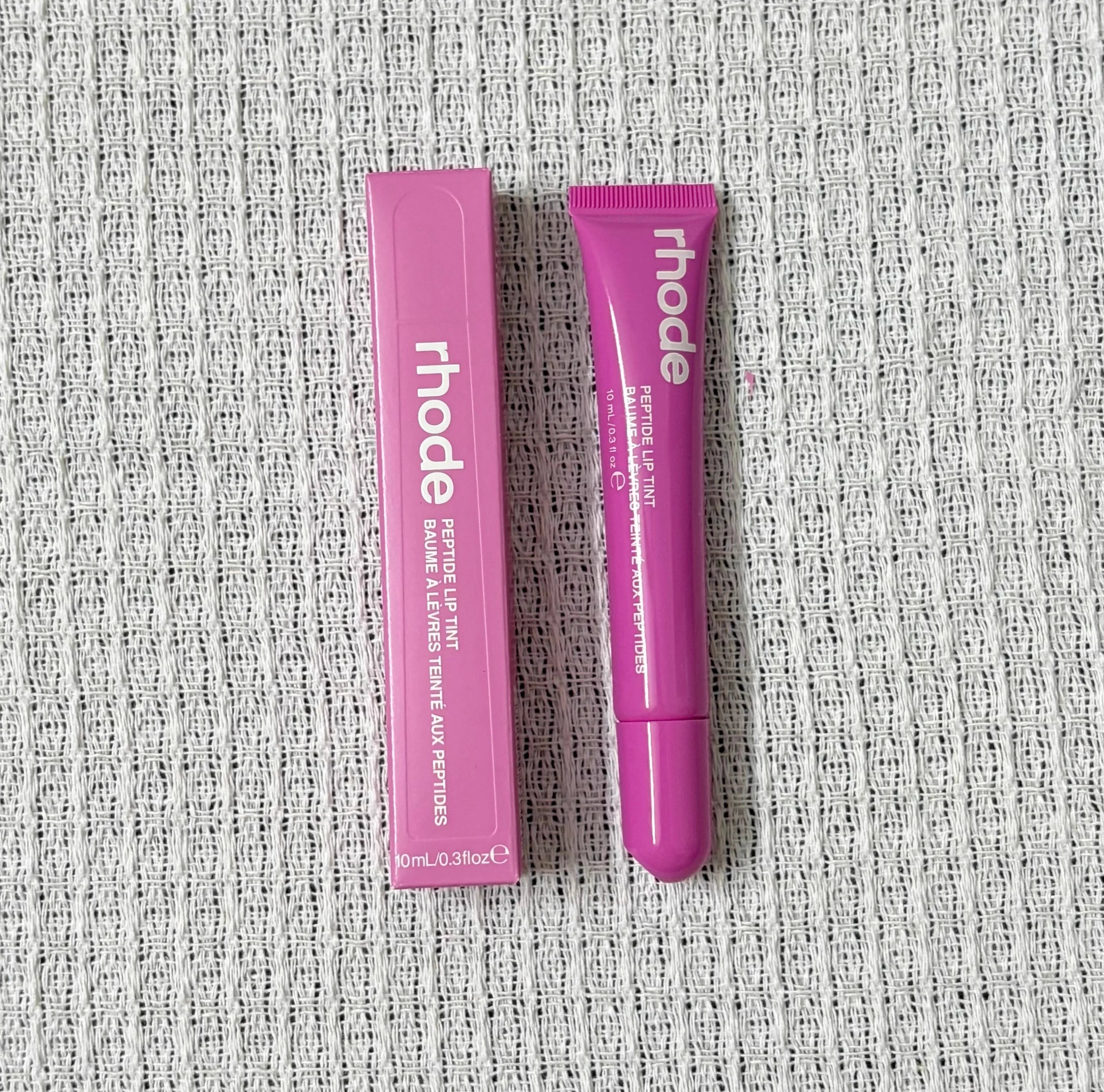 Rhode Pocket Blush – Hydrating Lip & Cheek Blush Stick