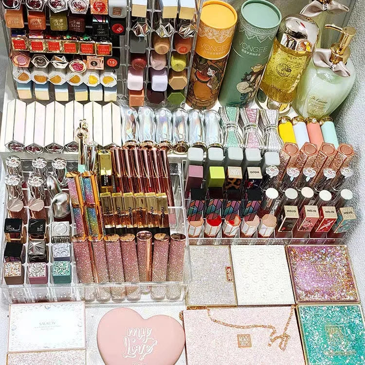 Vegan Makeup Lucky Surprise Bag – Full Cosmetics Kit (5–15 Pcs) | Buyer's Choice