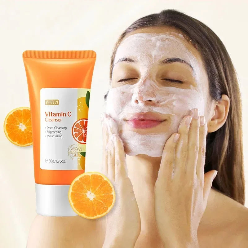 REAROYA Vitamin C Facial Cleanser – Deep Cleansing, Brightening & Moisturizing Face Wash (50g)