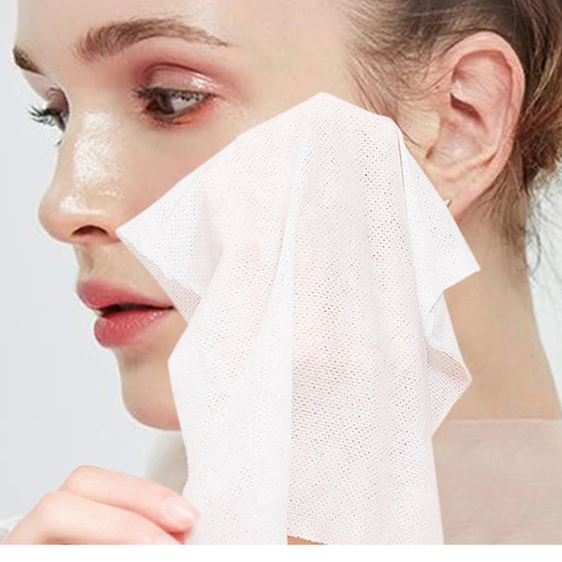 Disposable Compressed Non-Woven Face Towels – Mini Capsule Travel Wipes for Face Cleansing & Makeup Removal (20x22cm)