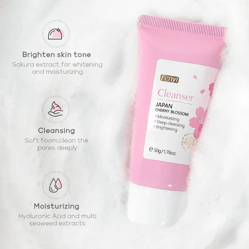 REAROYA Vitamin C Facial Cleanser – Deep Cleansing, Brightening & Moisturizing Face Wash (50g)